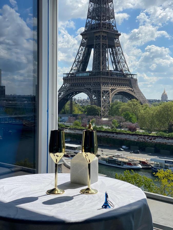 Eiffel Tower Romantic View Daire Paris Dış mekan fotoğraf